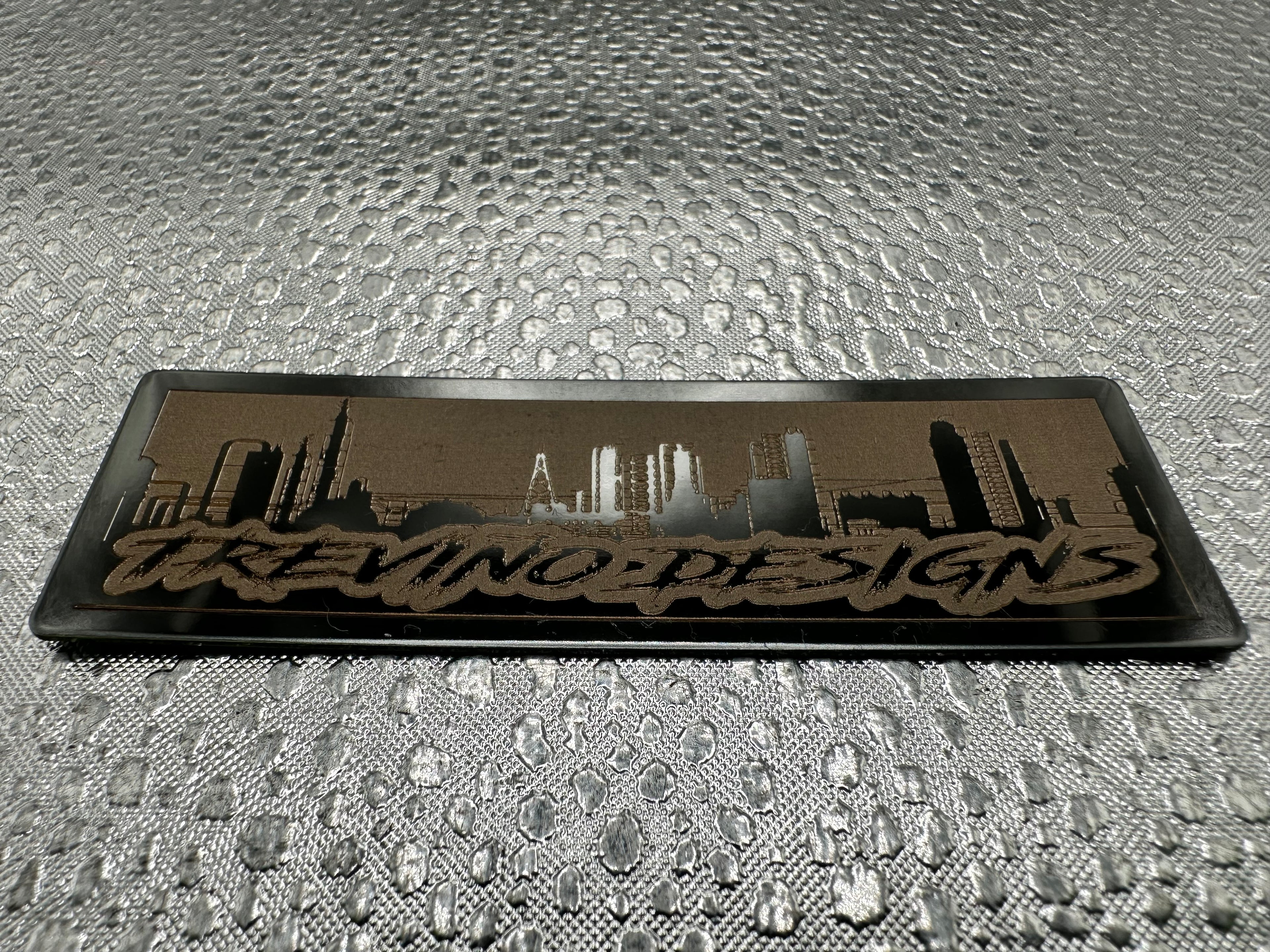 MIRROR COLOR HARD HAT NAMEPLATES